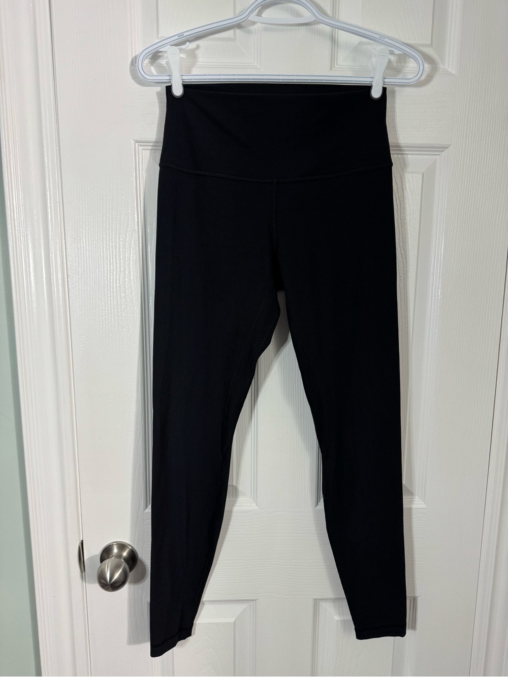 lululemon athletica Black High-Waist Ribbed Leggings 28”